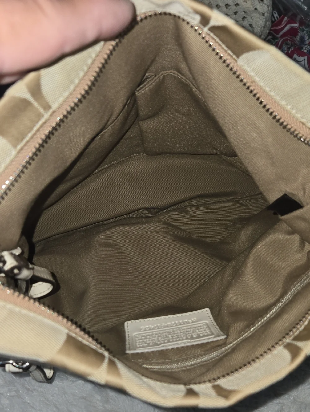 Coach Beige Signature Canvas Shoulder Bag with Cream Leather Accent - Picture 10 of 10